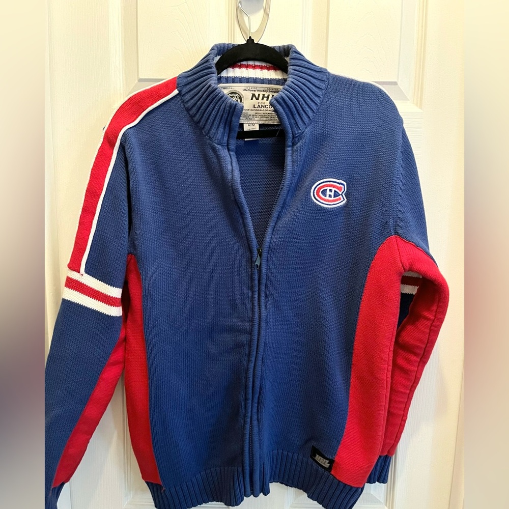 Official NHL knit sweater size M